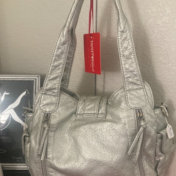 Silver Hobo Concealed Carry Tote - Picture 3 of 6